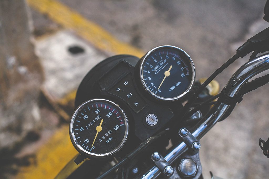 バイクのメーターまわり